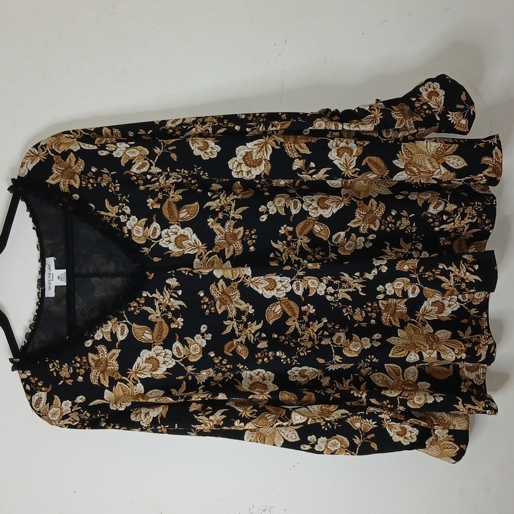 Skye's theā limit woman long sleeve Gold/Black floral blouse Ruffle V neck Sz 2X